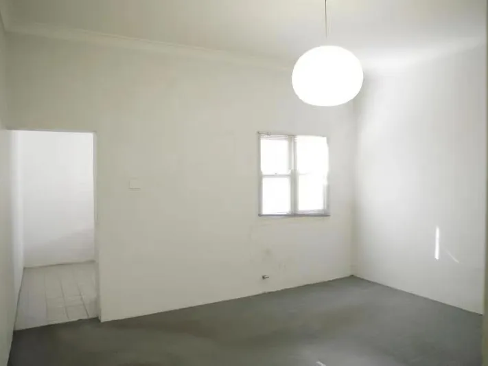 Townhouse Upper Level for Leasing