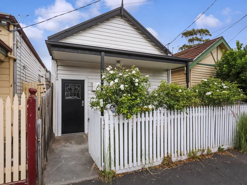 Beautiful lifestyle & location!