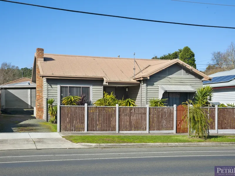 Four Bedrooms - Black Hill - Updated to Please