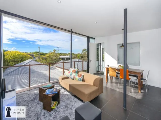 1 Bedroom Furnished Unit -Available Now