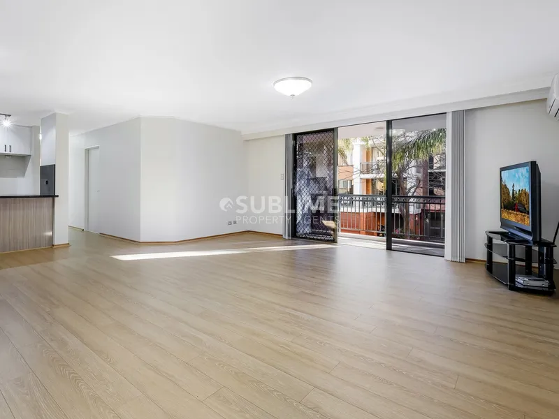 Huge 160sqm Freshly Renovated 3 Bedroom Apartment In Resort Style Complex