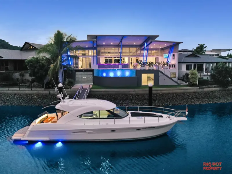 The Pinnacle of Luxury Waterfront Grandeur