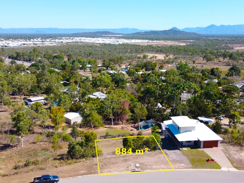 884M² ELEVATED ALLOTMENT - HERVEYS RANGE VIEWS.
