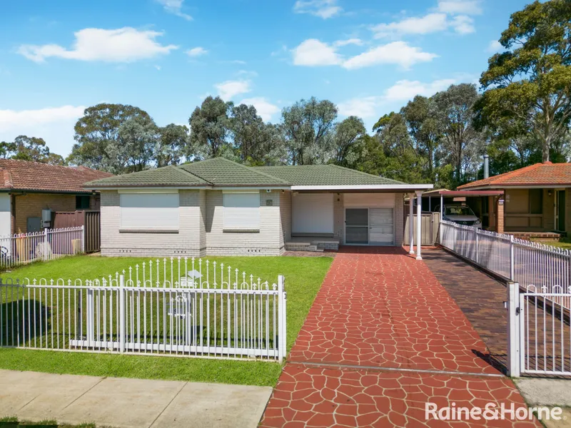 COME INSIDE, BE SURPRISED!