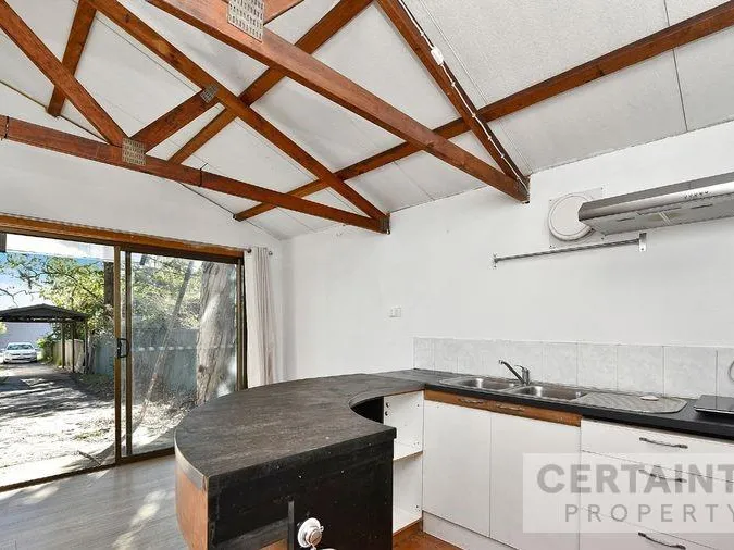 Neat and Tidy Granny Flat Available Now!