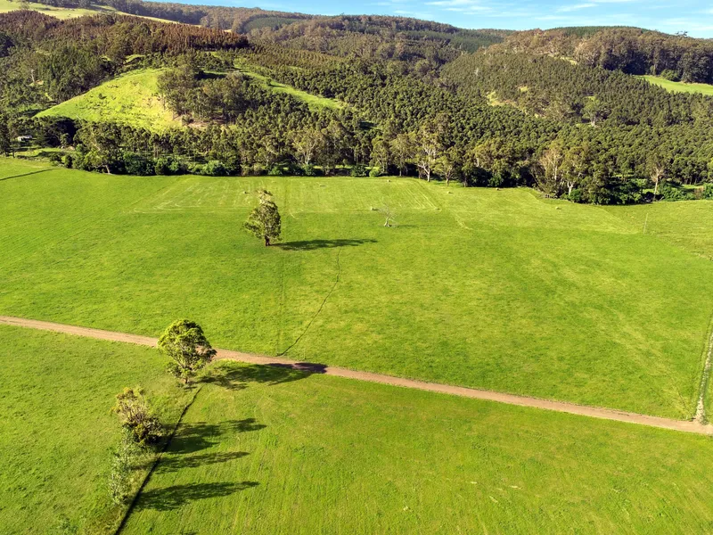 A SHELTERED VALLEY