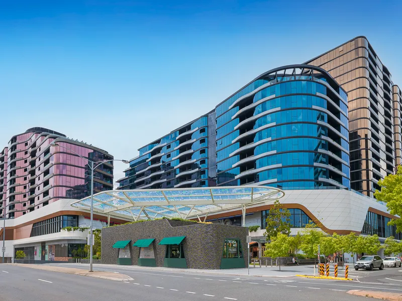 Brand New 1 Bedroom apartment in Sky Garden
