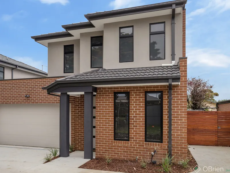 Luxury Townhouse in the Heart of Cowes 