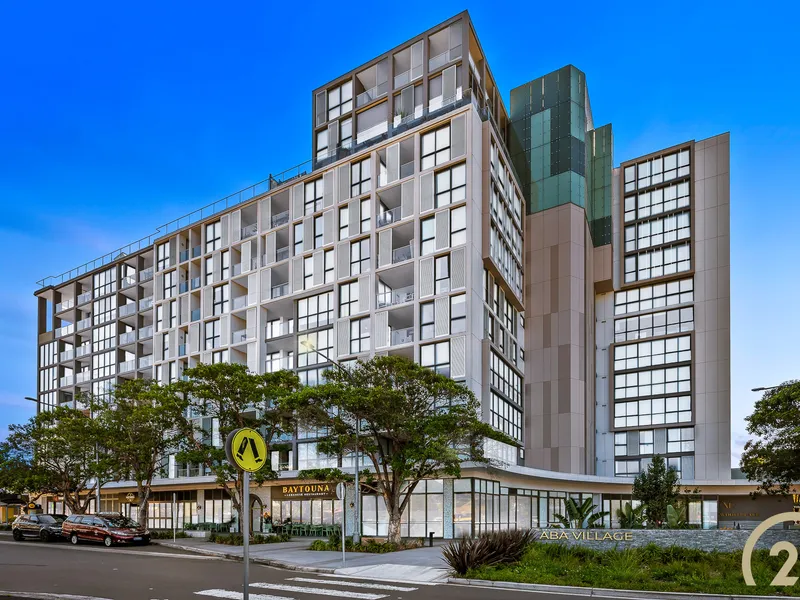 CONVENIENCE IN THE HEART OF VILLAWOOD