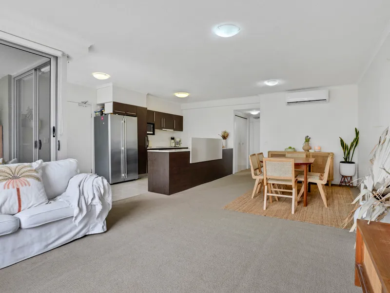 Huge Apartment in Prime Location