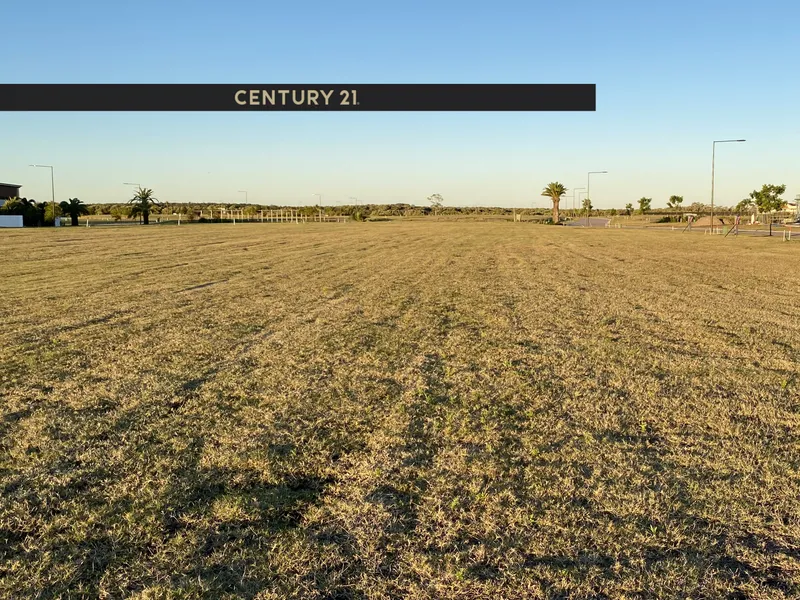 LAND - LIFESTYLE LIVING