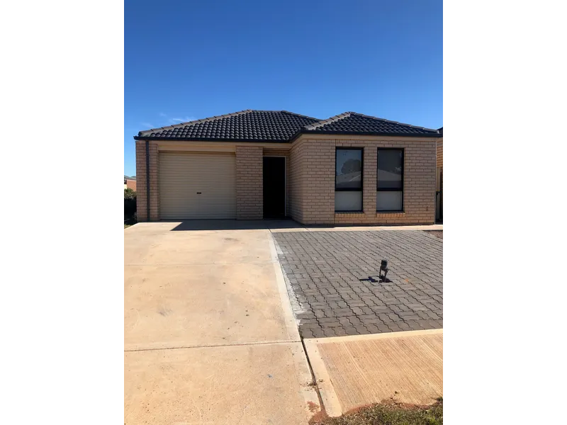 COSY FAMILY HOME IN CENTRAL LOCATION