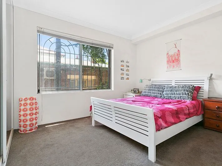 Sleek One Bedroom Apartment Minutes Away From UNSW - Kensington