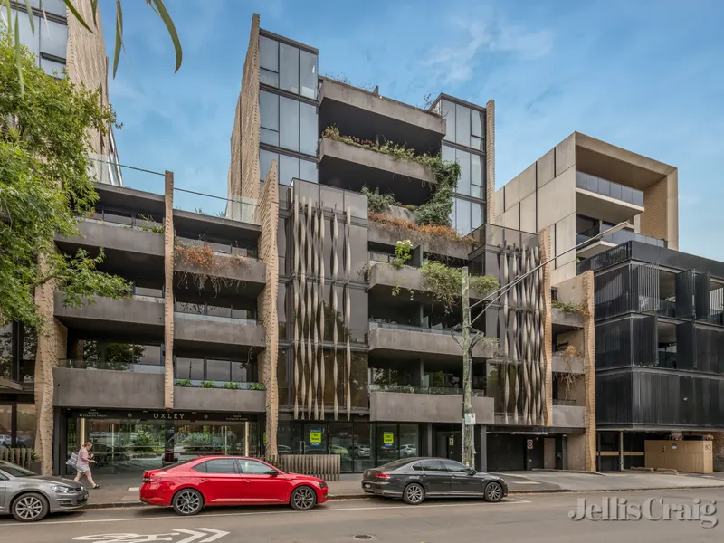 Inner City Social Delight- Furnished