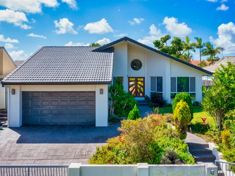 SPECTACULAR FAMILY HOME OR INVESTMENT!