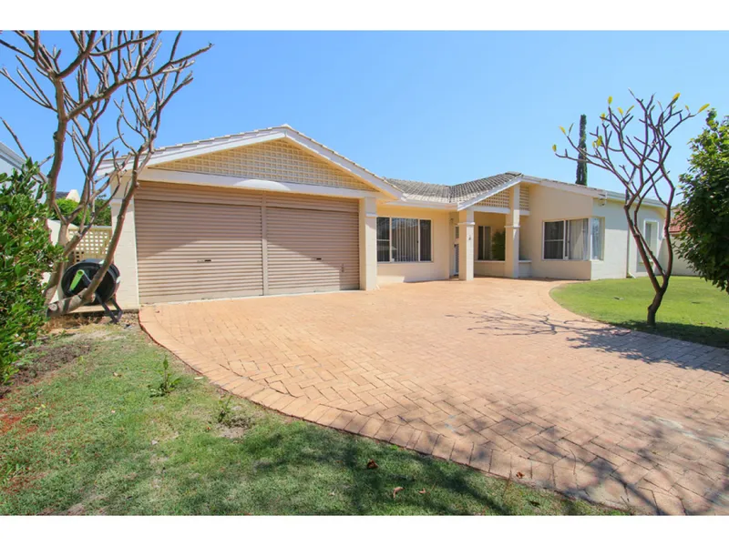 CONVENIENTLY LOCATED 4 BEDROOM FAMILY HOME