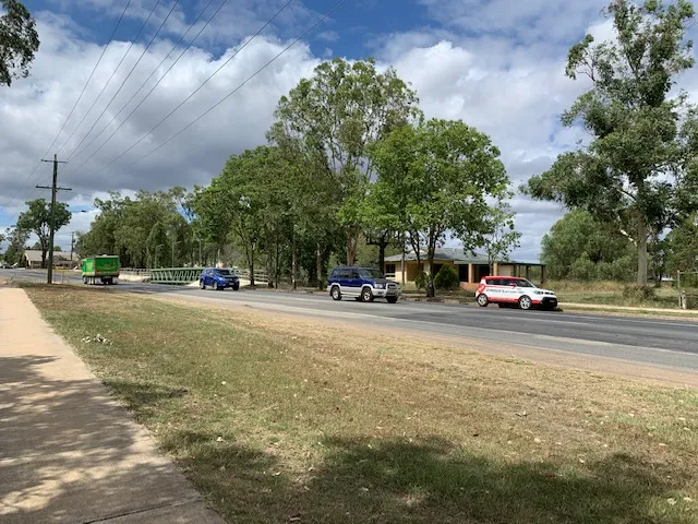 COMMERCIAL OPPORTUNITY - INDUSTRY ZONE CODE - HWY POSITION -   - 11000m2
