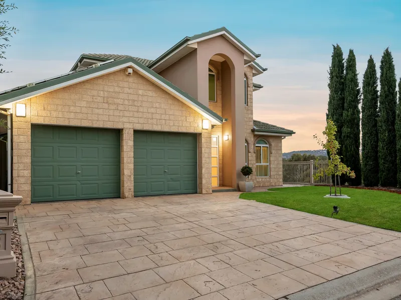 Great Family Home in Amazing Location