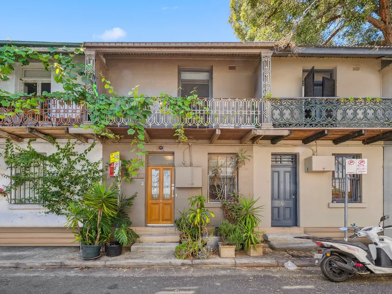 Charming two-bedroom terrace