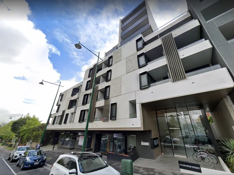 Great Location Close To Boxhill Central, Carpark Included.