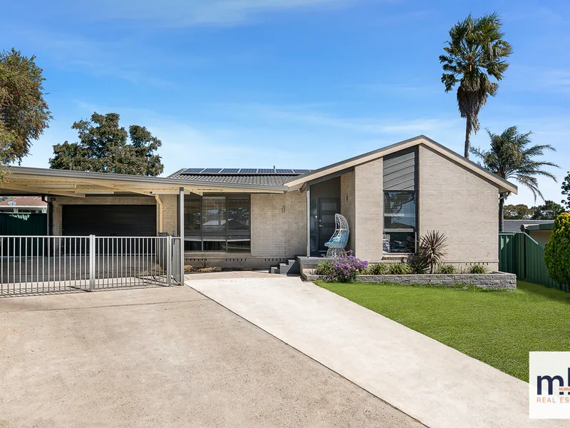 She’s a “Butey” mate!