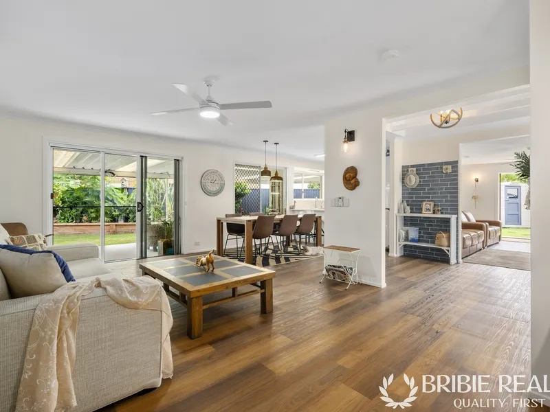 MODERN MASTERPIECE NEAR THE BEACH