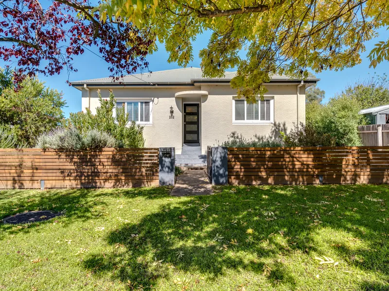 Popular West Goulburn Double Brick Home