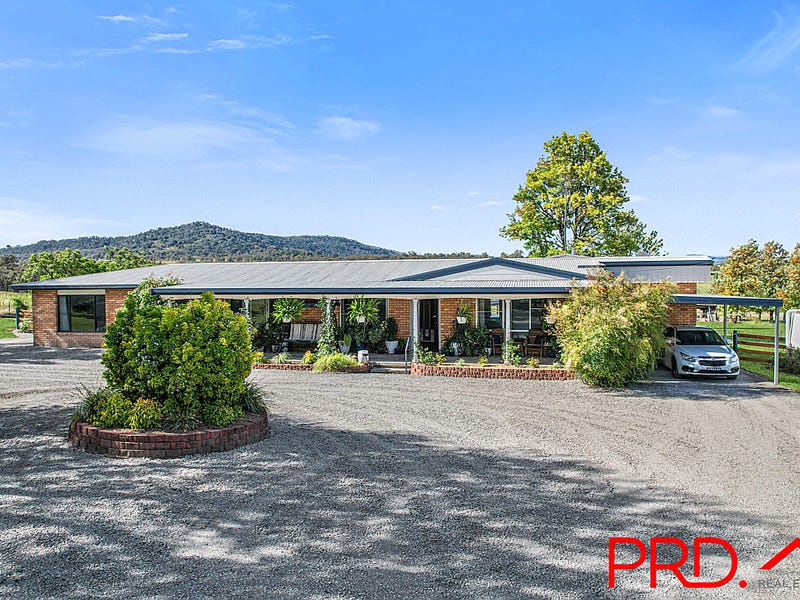 52 Yarrol Road, Kootingal, NSW 2352 Property Details