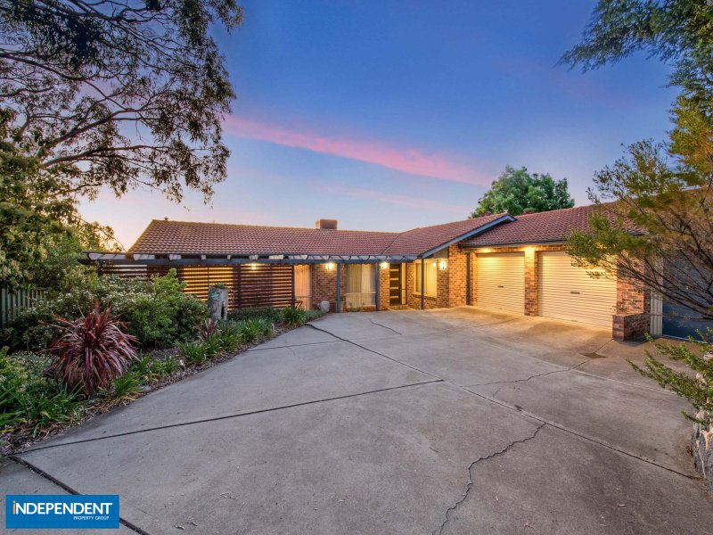 32 Willoughby Crescent, Gilmore, ACT 2905 Property Details