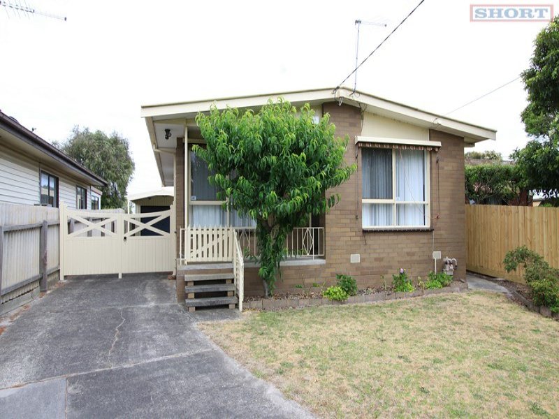 192 Ninth Avenue, Rosebud, Vic 3939 Property Details