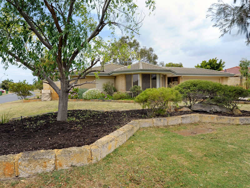 125 Charthouse Rd, Waikiki, WA 6169 Property Details