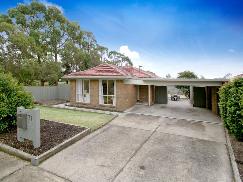 71 John Street, Langwarrin, Vic 3910 Property Details