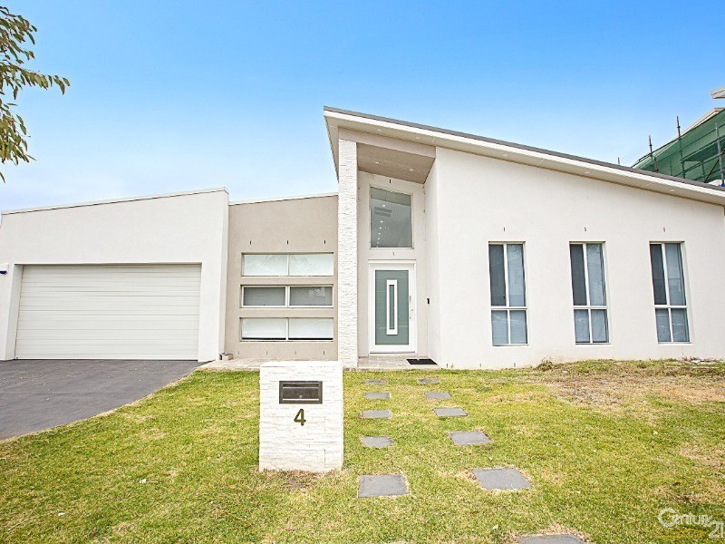 4 Sherrard Avenue, Elizabeth Hills, NSW 2171 4 Sherrard Avenue, Elizabeth Hills, NSW 2171