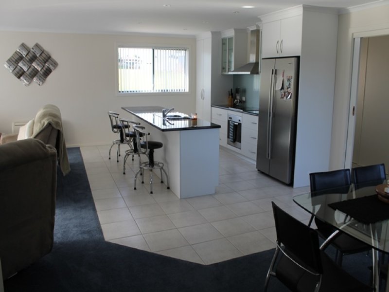 15 Dial Road, Penguin, Tas 7316 Property Details