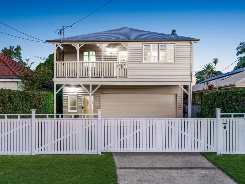 16 Pansy Street, Wynnum, QLD 4178
