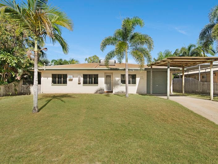 10 Atoll Street, Saunders Beach, QLD 4818