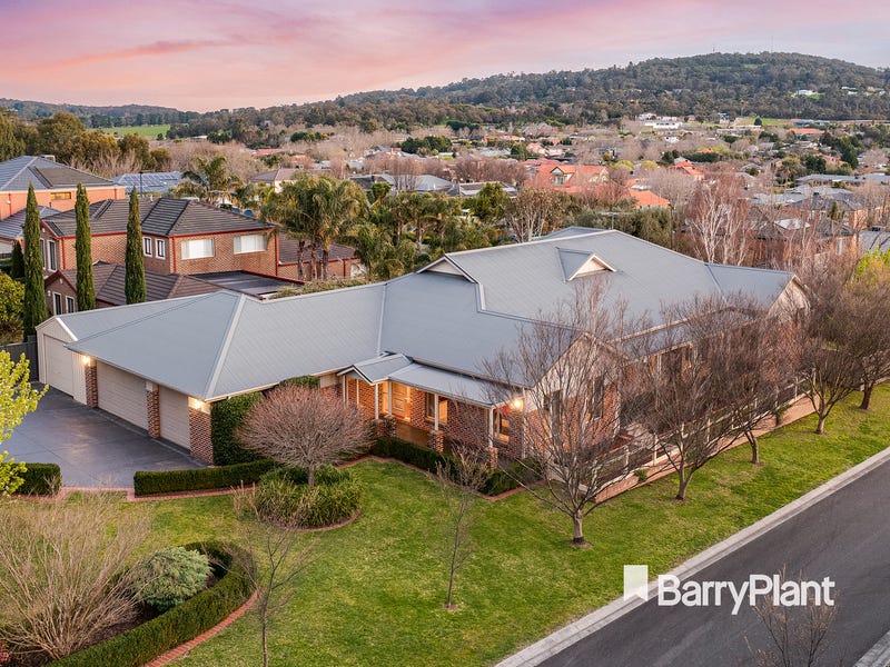 68 Grange Drive, Lysterfield, VIC 3156
