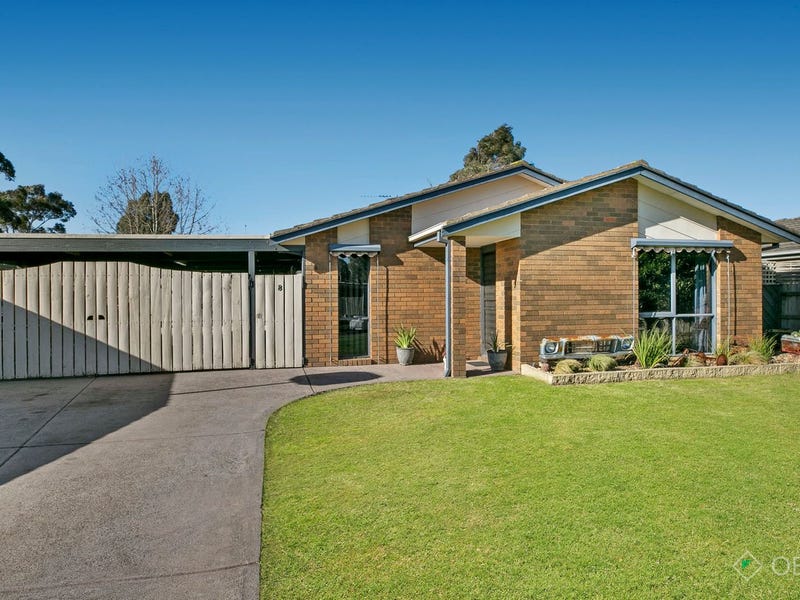 8 Topaz Place, Narre Warren, VIC 3805