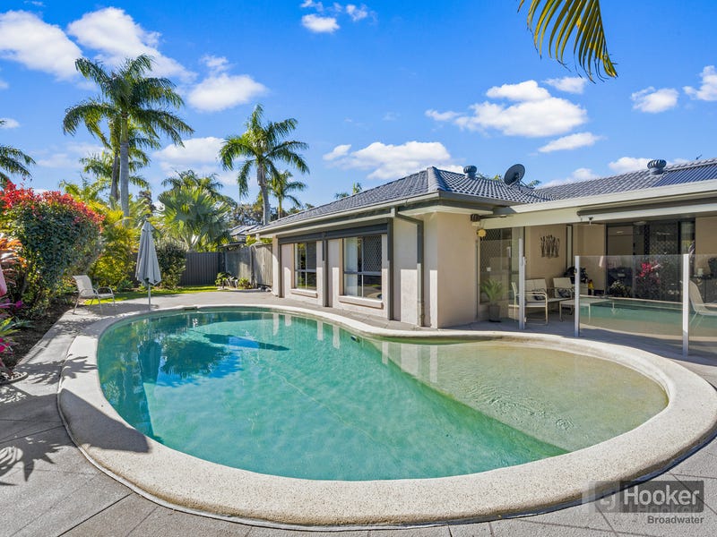 Houses for Sale in Hope Island, QLD 4212 Pg. 3