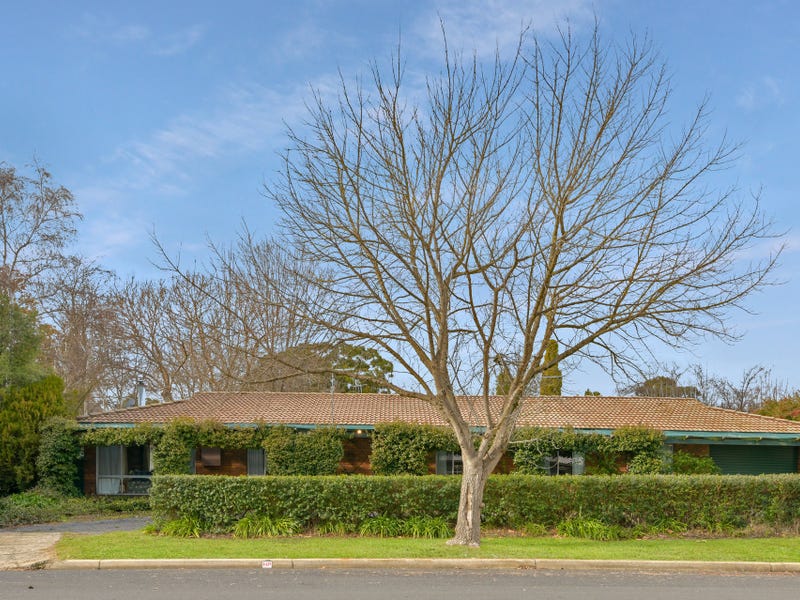 32 Kooronga Ave, Orange, NSW 2800 Property Details