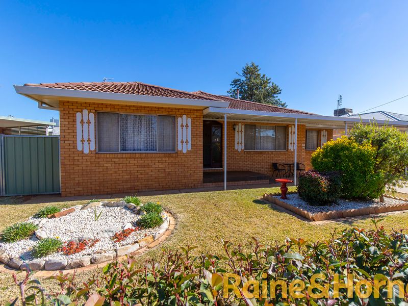 17 Roycox Cres, Dubbo, NSW 2830