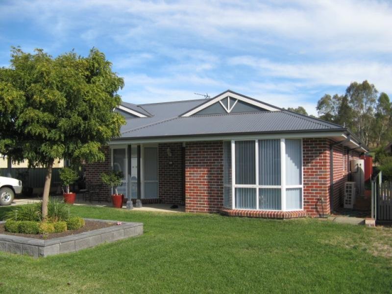 10 Fairway Drive, Tumut, NSW 2720 Property Details