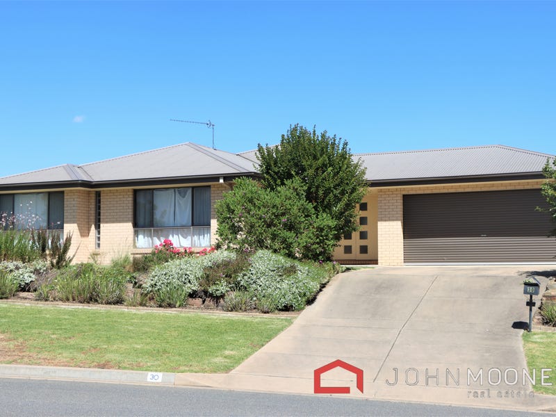 30 Franklin Drive, Estella, NSW 2650 Property Details