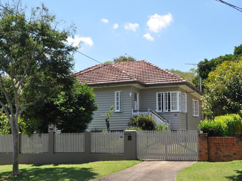 56 Rita Street, Holland Park, Qld 4121