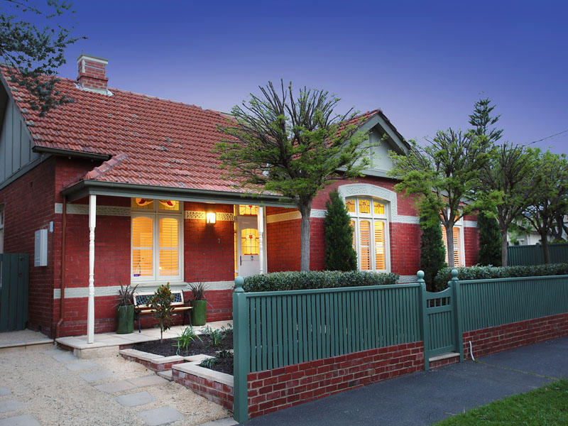 7 Wilton Grove, Elwood, Vic 3184 Property Details