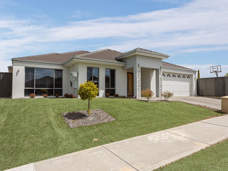 8 Thomby Avenue, Aveley, WA 6069 House for Sale