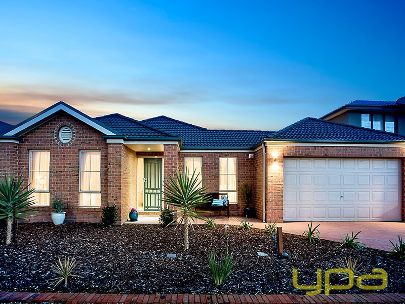 11 Dyson Way, Point Cook, VIC 3030 - realestate.com.au