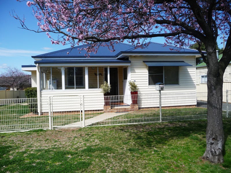 19 Macquarie Street, Glen Innes, NSW 2370