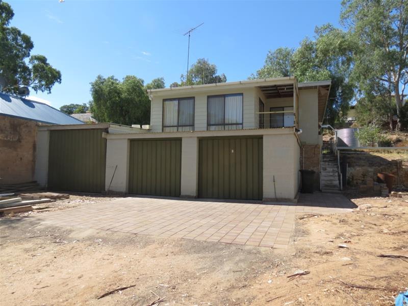 8 Victoria Street, Swan Reach, SA 5354 8 Victoria Street, Swan Reach, SA 5354