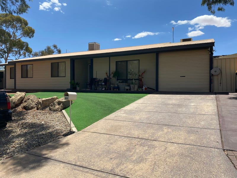 69 Pioneer Drive, Roxby Downs, SA 5725
